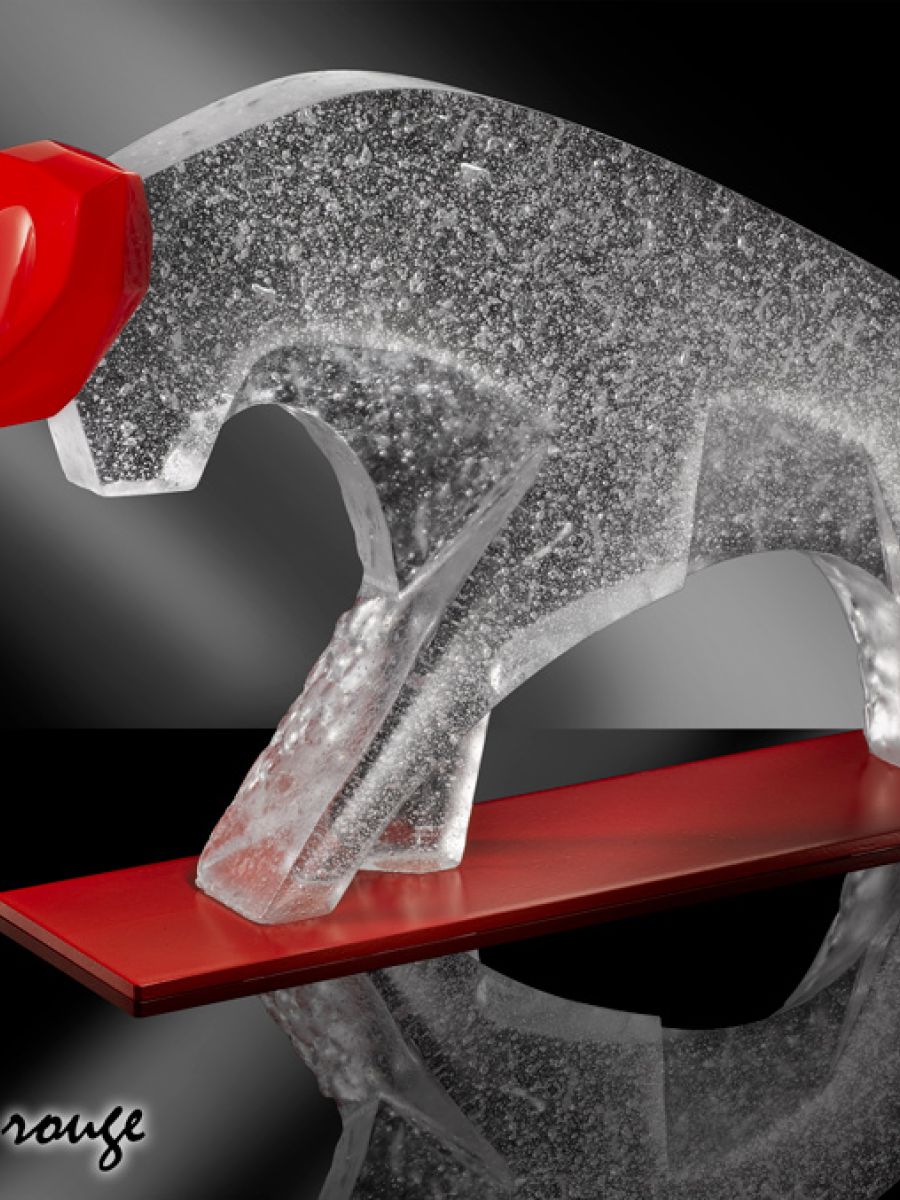 Petit Toro rouge | Oeuvre Pierre Coia
